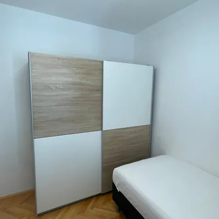 Bougainvillea Sea View Grebaštica