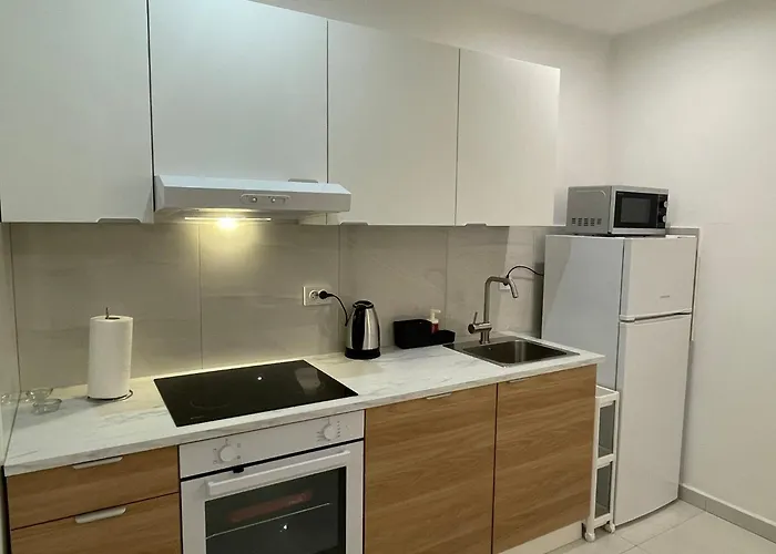 Bougainvillea Sea View Grebaštica