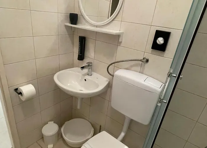 Bougainvillea Sea View *