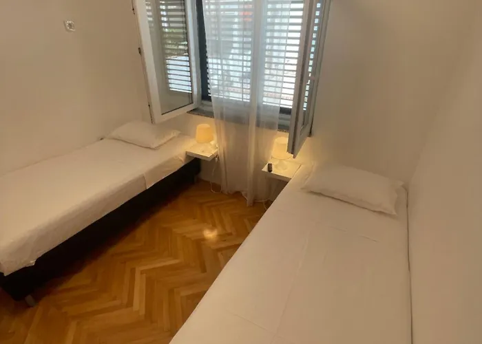 Bougainvillea Sea View Grebaštica